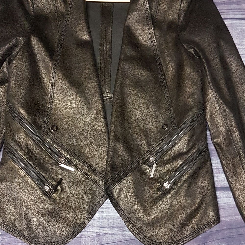 VEX COLLECTION Jacket. - Picture 3 of 8